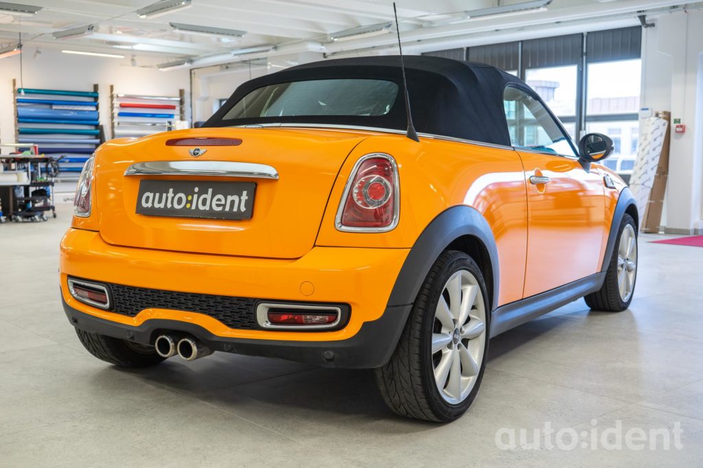 Mini cooper S Cabriolet cab gloss orange