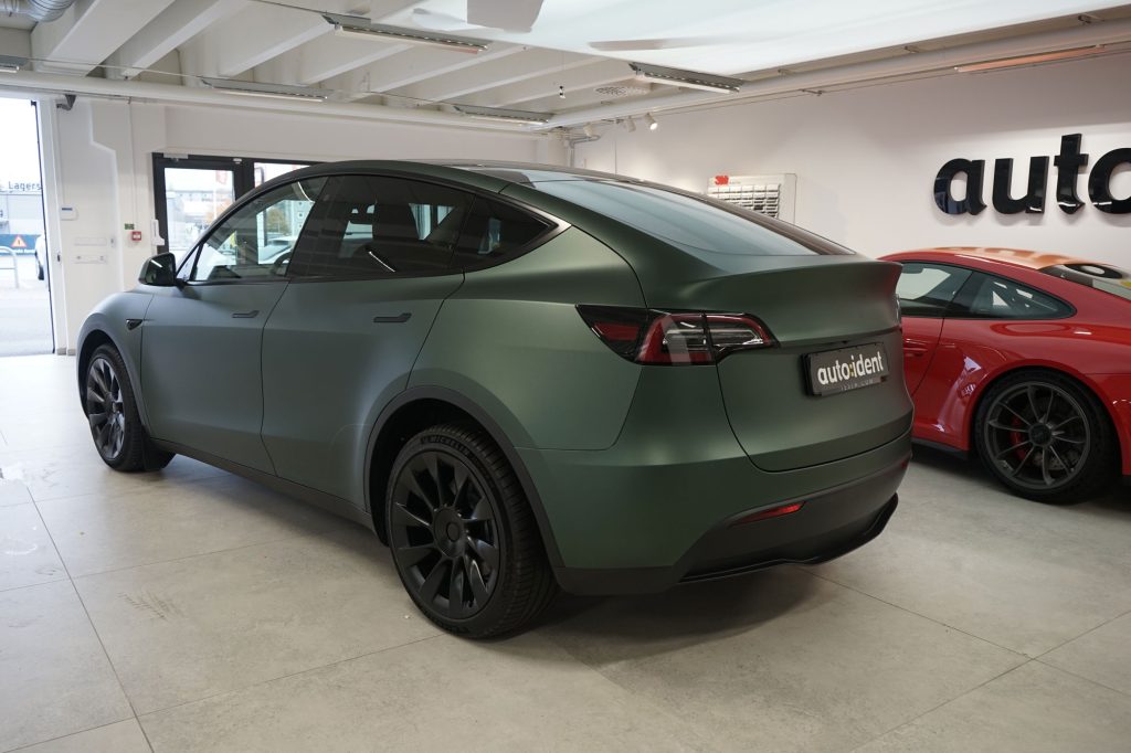 Tesla Model 3 Pine Green
