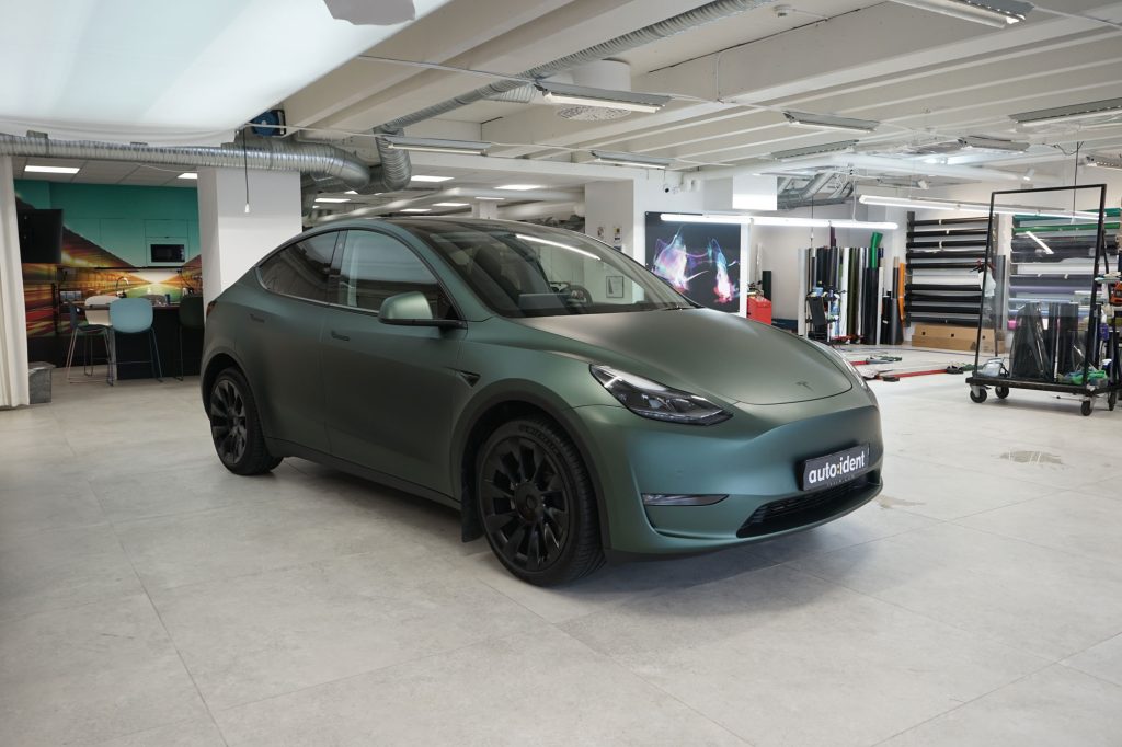 Tesla Model 3 Pine Green