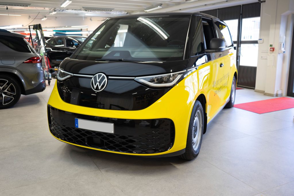 Volkswagen ID. Buzz - Oracal 970 - Yellow wrap