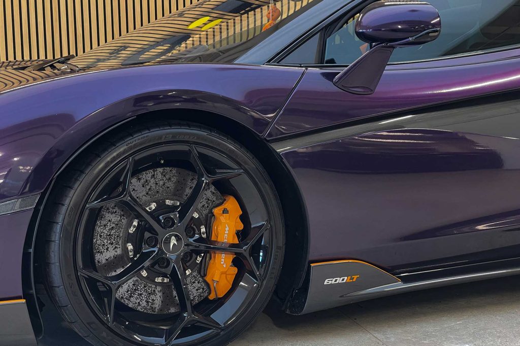 McLaren 600LT, Platinum Wrapping Film Galactic Beam