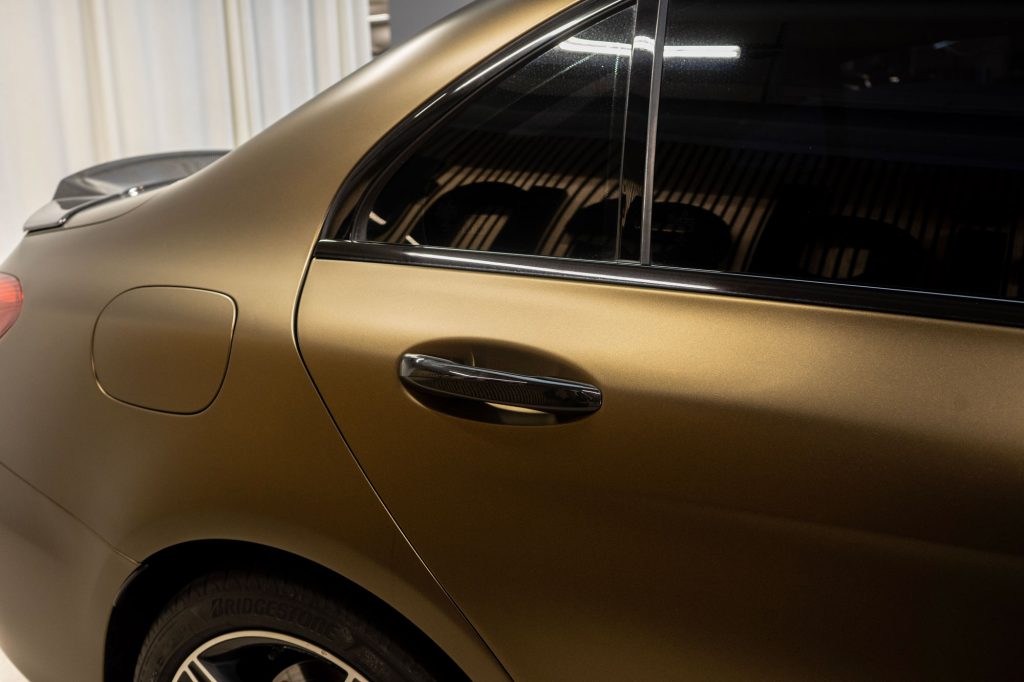 Mercedes-AMG C43, Platinum Wrapping Film Matt Bond Gold