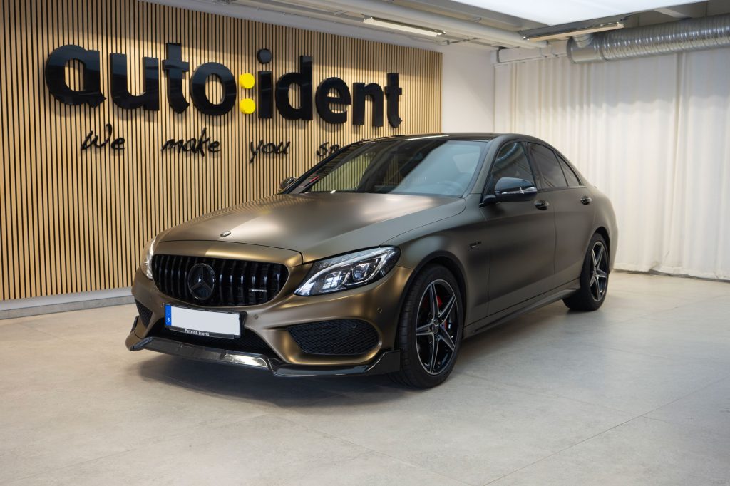 Mercedes AMG C43 -PWF Matt Bond Gold