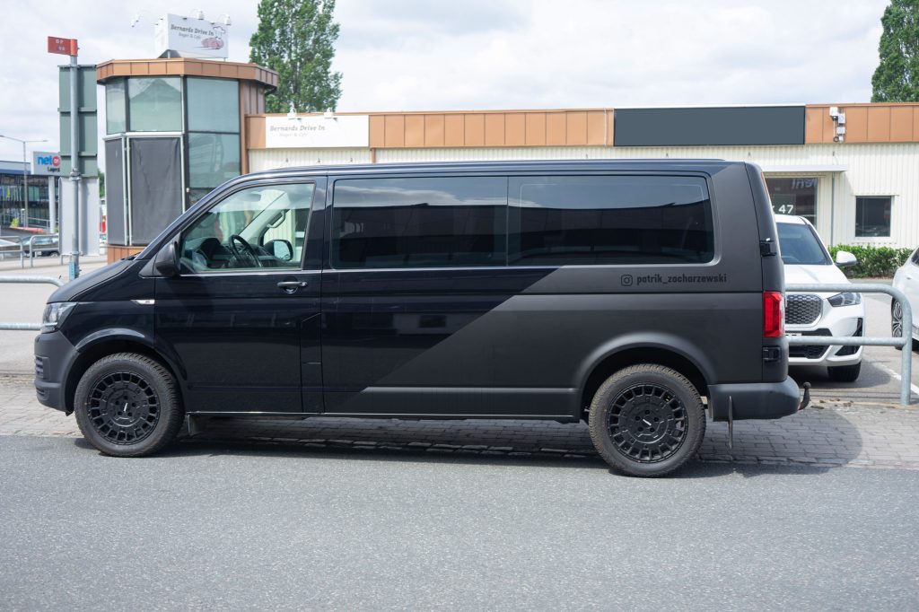 Volkswagen Transporter - Avery Matt Black
