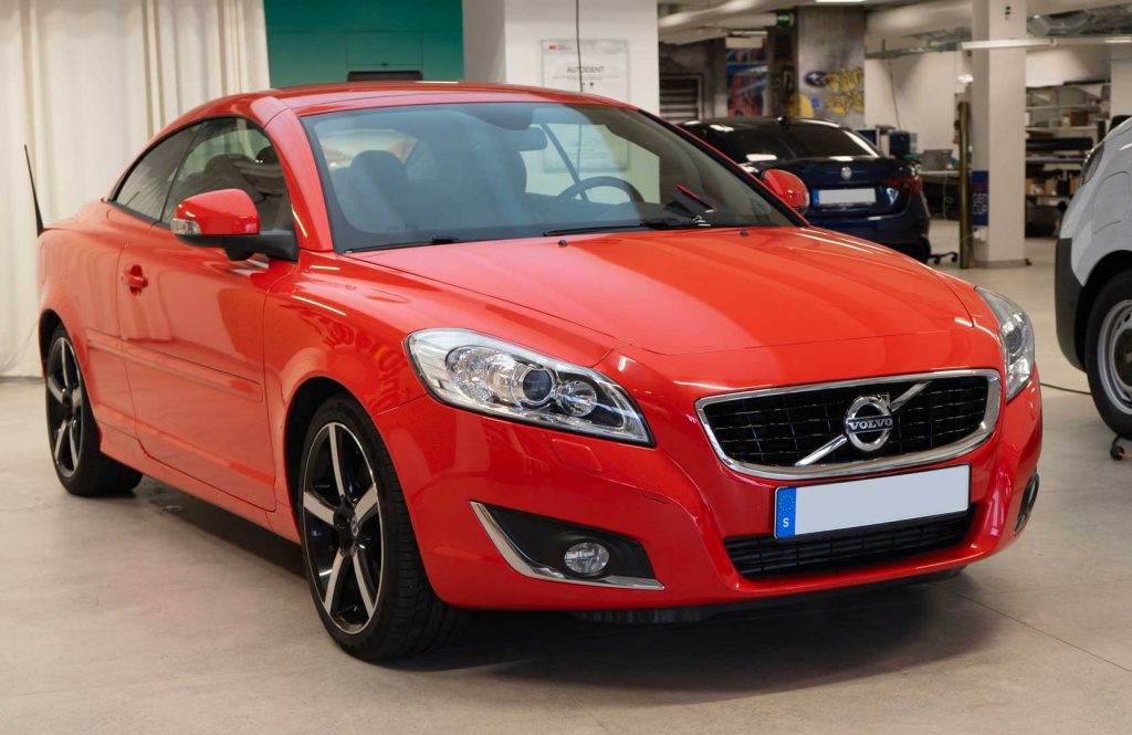 Volvo C70 - 3M™ High Gloss Hot Rod Red