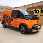 Kia PV5 - Wrap med mattsvart dekor