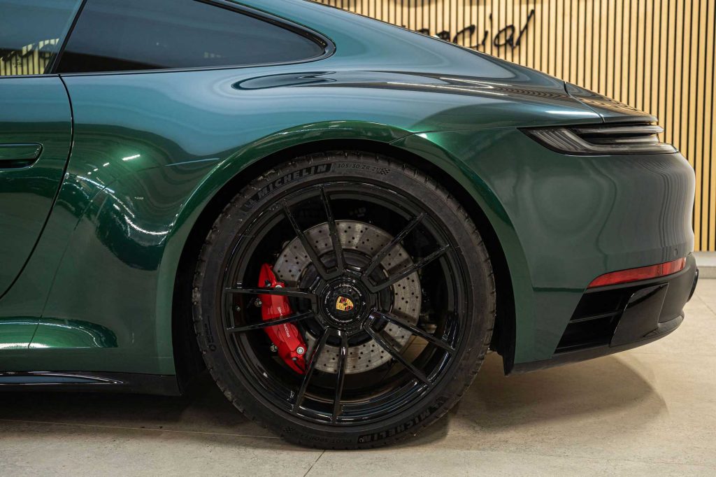 Porsche Carrera 4 GTS - Colored PPF