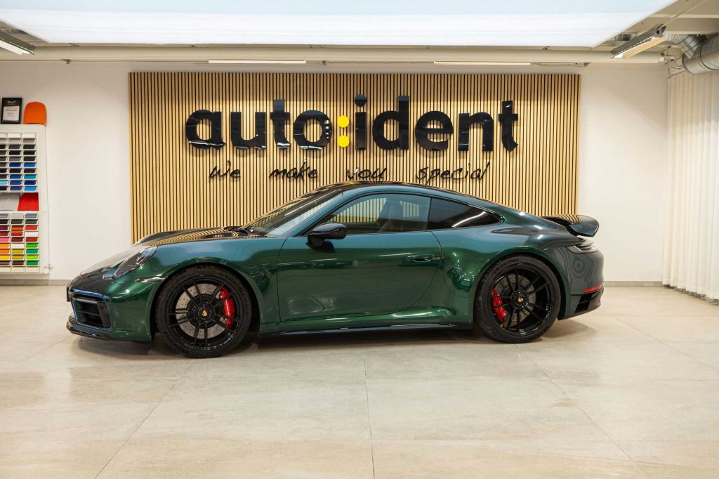 Porsche Carrera 4 GTS - Colored PPF - 2