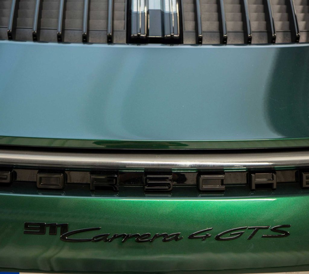 Porsche Carrera 4 GTS - Colored PPF